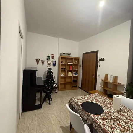 בית אירוח Alessio House *